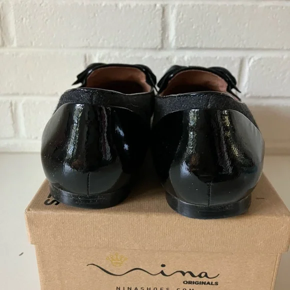Timeless Nina Black Patent and Wool Bow Loafers size 8 - Picture 4 of 6